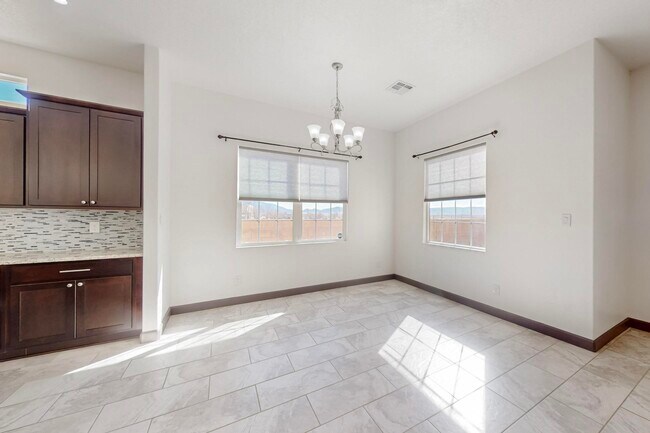 Building Photo - 2639 Stryker Road Southeast