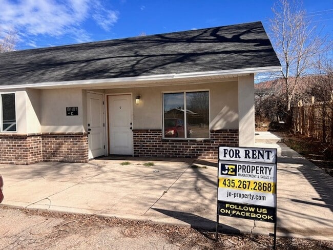 Building Photo - 378 - WC Properties, LLC