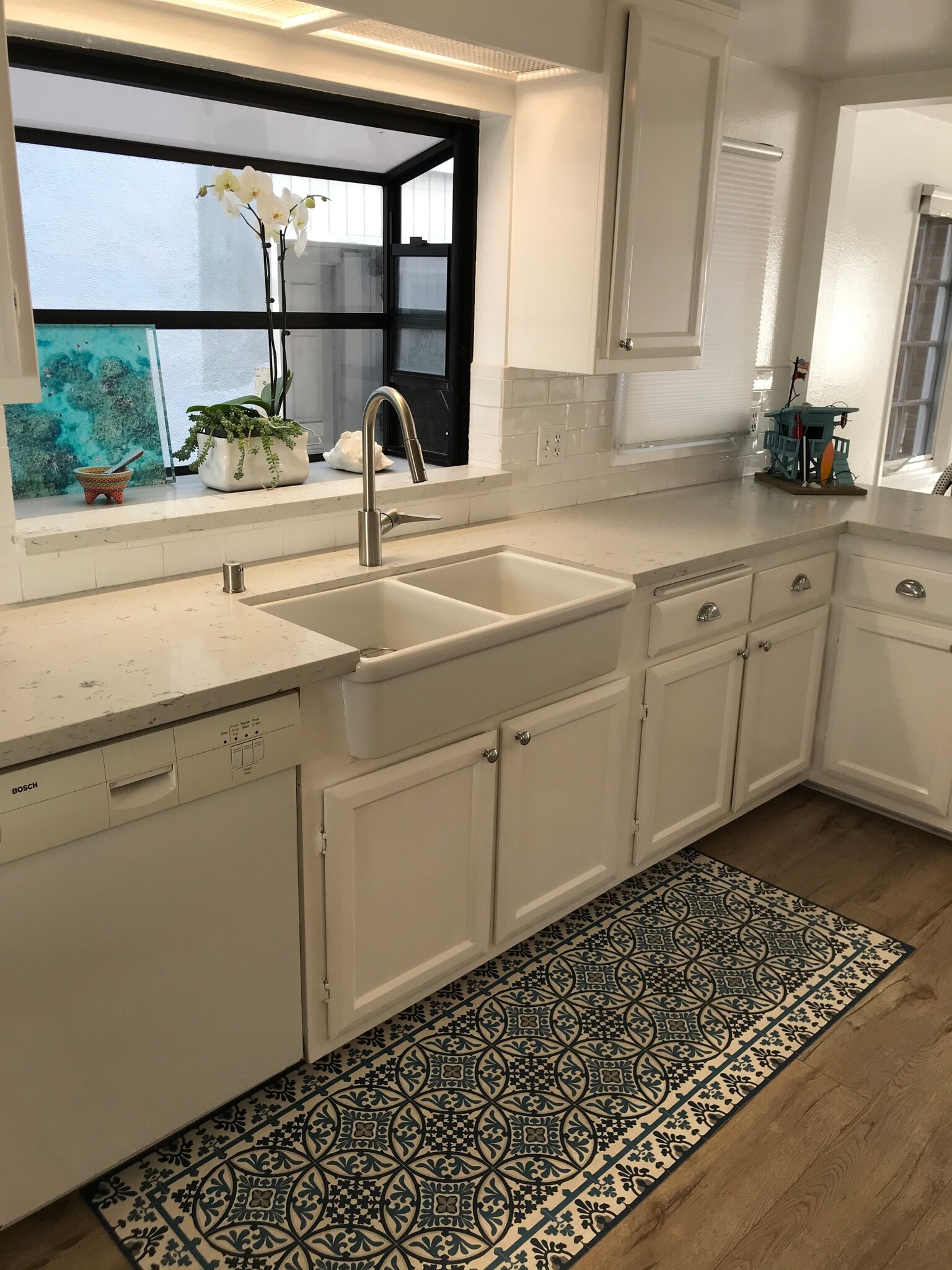 Building Photo - 2456 Manhattan Ave