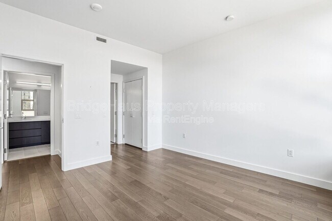 Building Photo - 1388 Kettner Blvd