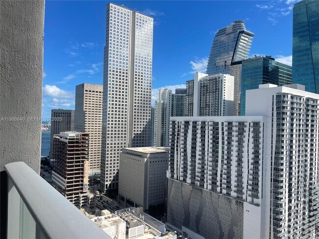 Building Photo - 151 SE 1st St