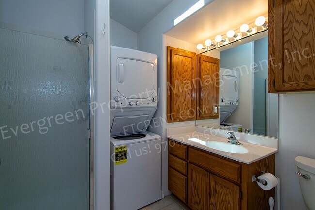 Building Photo - Spacious Loft in Old Town Fort Collins