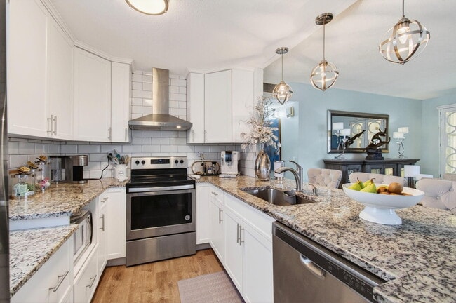 Building Photo - 292 Piedmont G