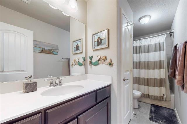 Building Photo - 997 Shady Lane Drive