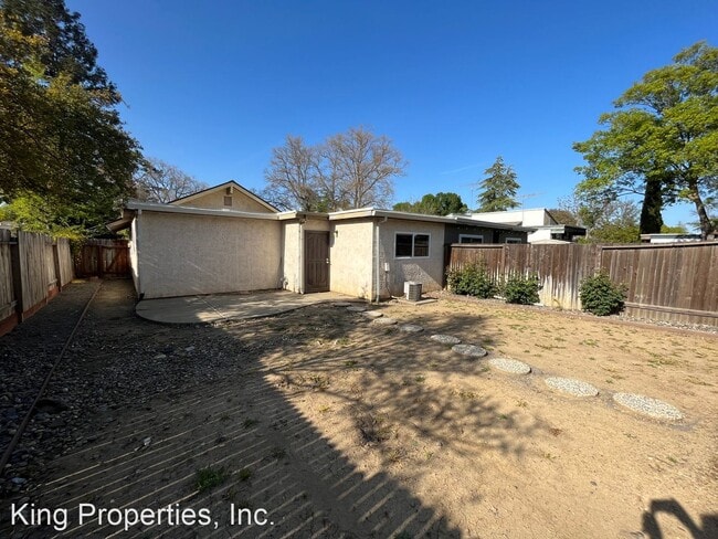 Building Photo - 2 br, 1 bath House - 1220 Halifax Avenue