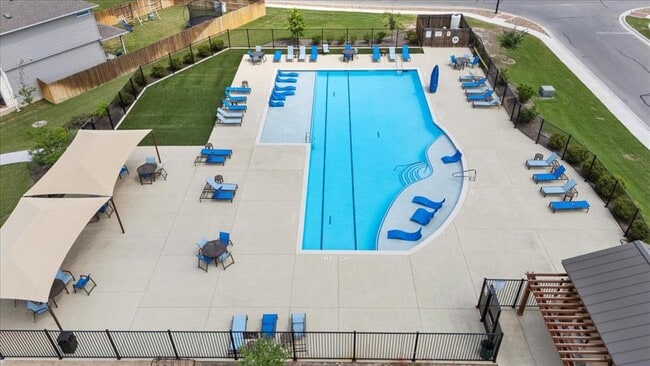 Building Photo - 112 Rainmaker Cv