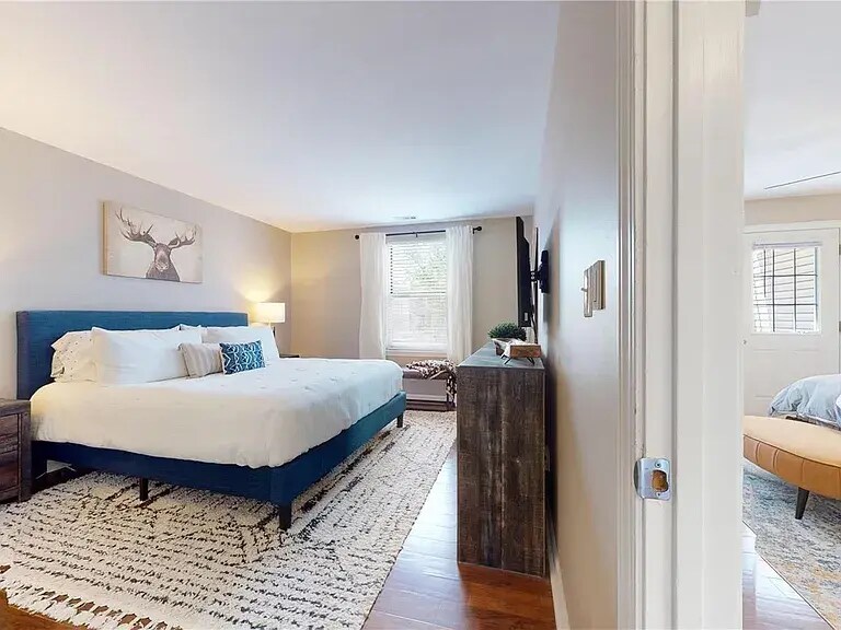 Building Photo - 2310 Rutger St