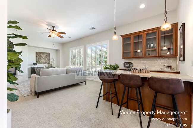 Building Photo - Beautiful 4 Bedroom Home in Catta Verdera