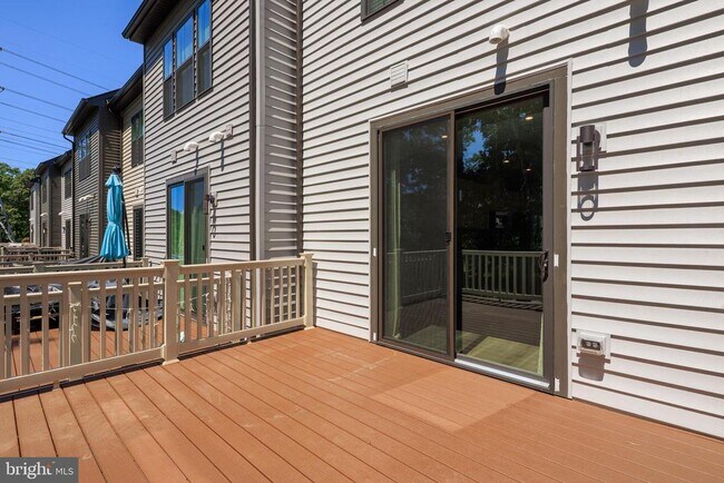 Building Photo - 7903 Chatuga Wy