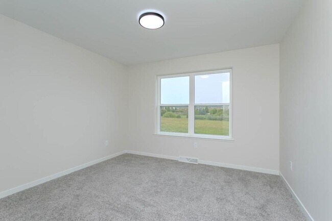 Building Photo - 3504 Green Pastures Ln