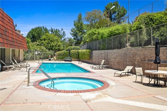 Building Photo - 63 Cresta Verde Dr