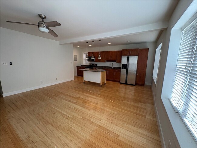 Building Photo - 4228 McPherson Ave