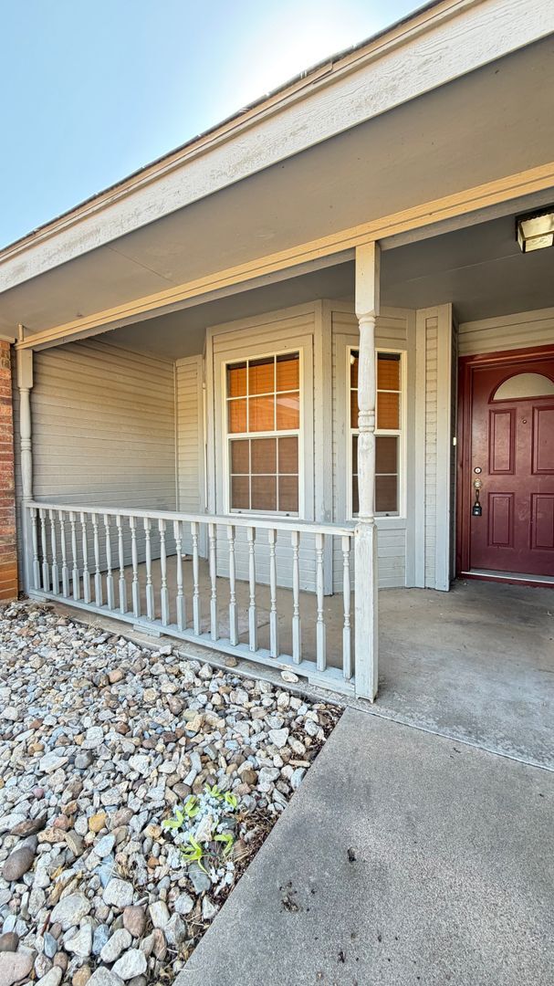 Building Photo - 3934 Purdue Ln