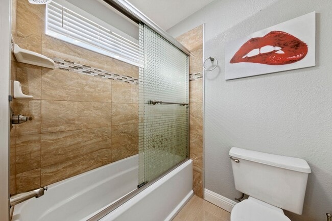 Building Photo - Fully furnished gorgeous Silverado Ranch home!