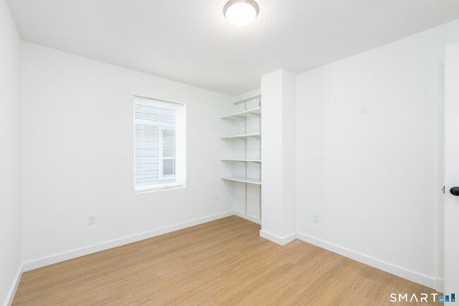 Building Photo - 28 Townsend St