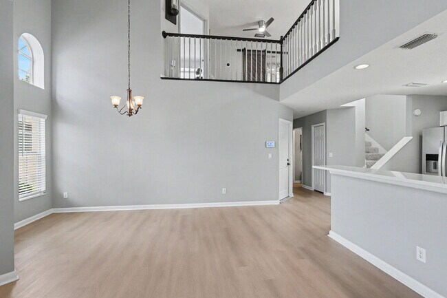 Building Photo - 6600 Gentle Ben Cir