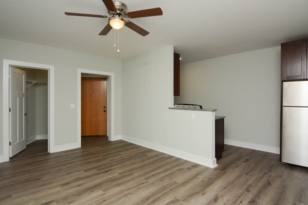 Building Photo - 798 Judson Ave