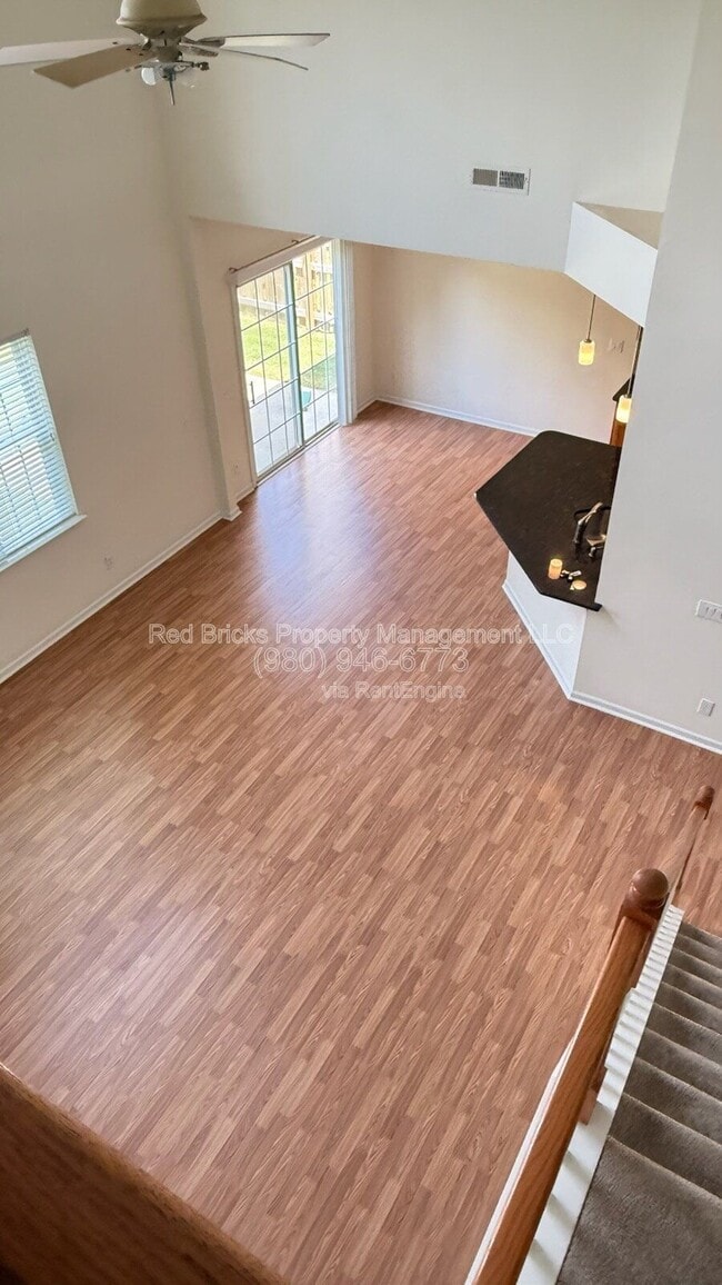 Building Photo - 17320 Brightstone Ct
