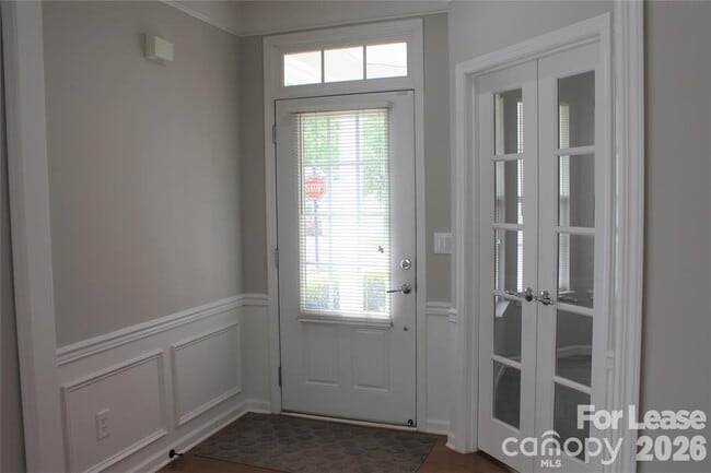 Building Photo - 17534 Hawks View Dr