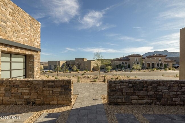 Building Photo - 13290 E la Junta Rd