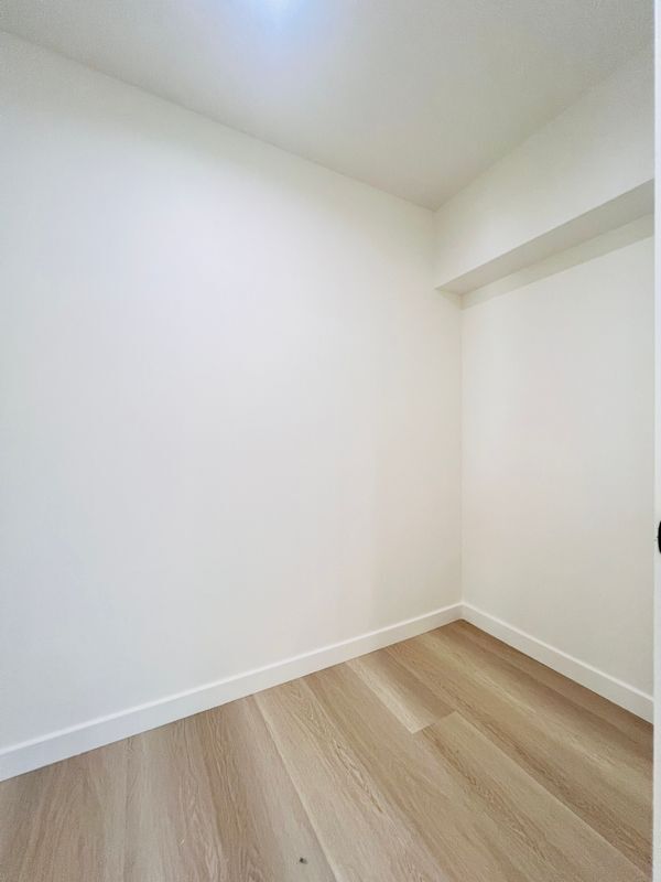 Building Photo - 1817 S Highland Ave