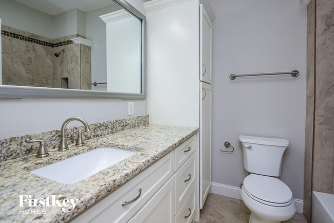 Building Photo - 3641 Cochran Rd