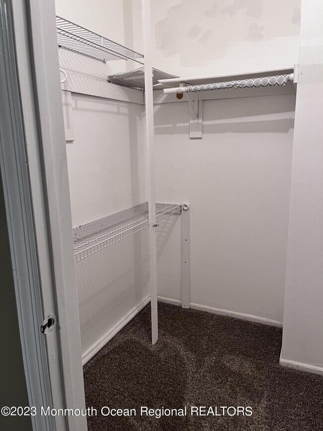 Building Photo - 37 Atlantis Terrace