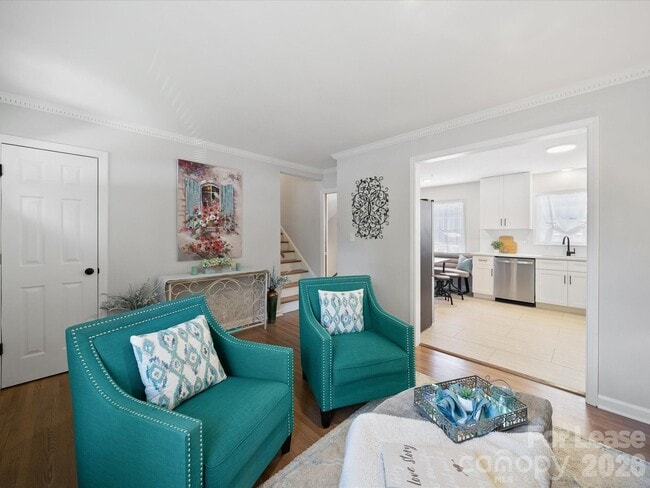 Building Photo - 2213 Milton Rd