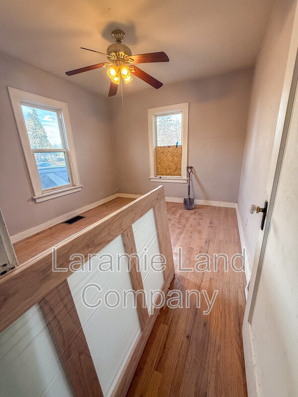 Building Photo - 658 N 10th St