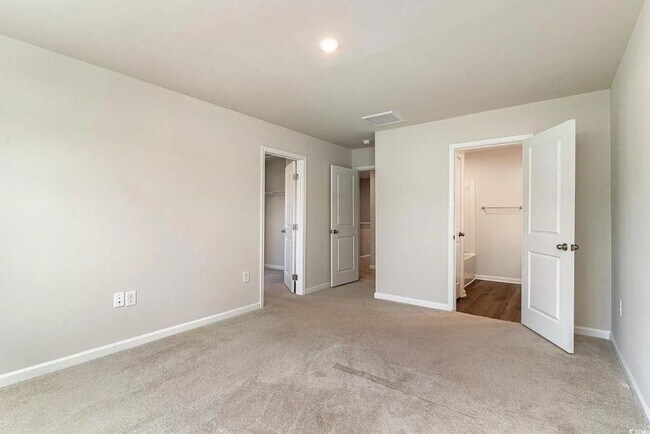 Building Photo - 616 Montenegro Way