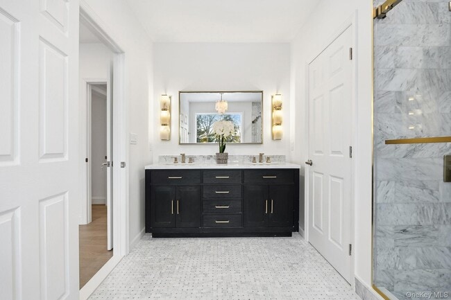 Building Photo - 2 Wynmor Rd