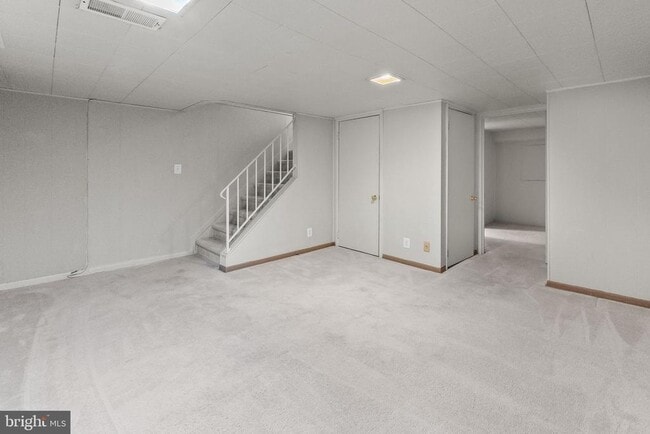 Building Photo - 3191 S Stafford St