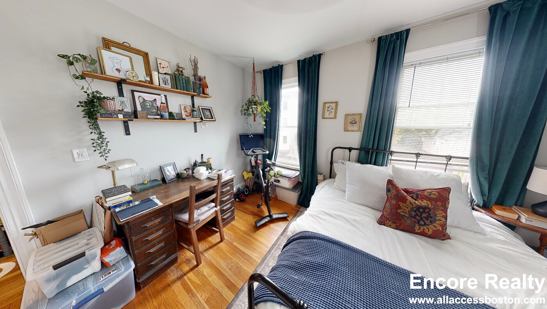 Building Photo - 13 Pleasant St