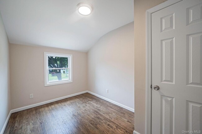 Building Photo - 610 Americus Ave