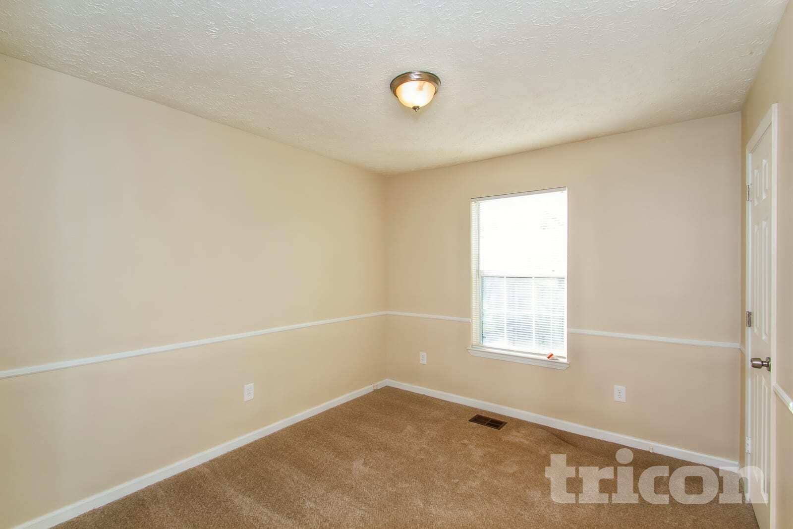 Building Photo - 5020 Millers Glen