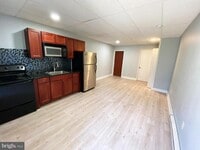 Building Photo - 1843 Frankford Ave