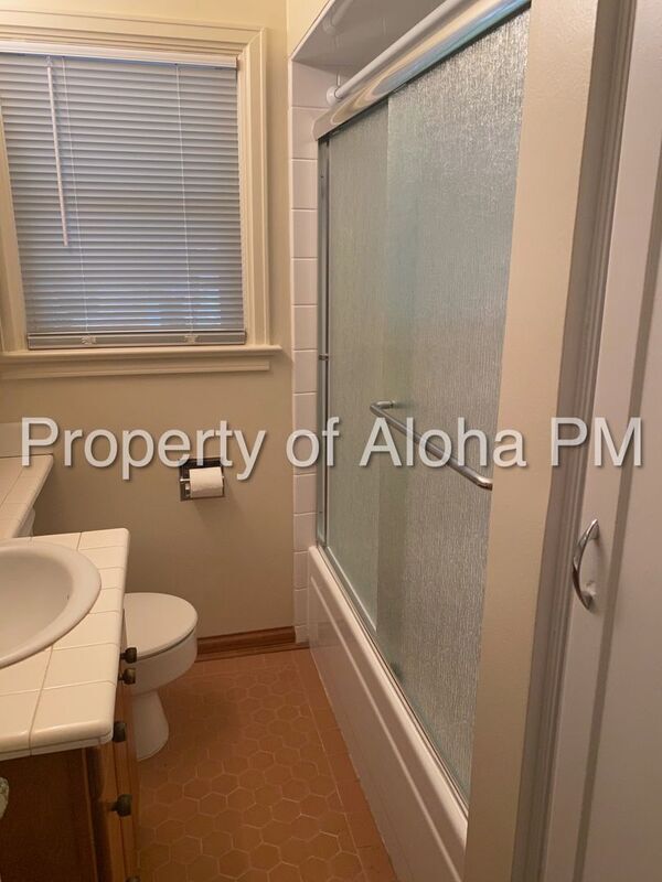 Building Photo - 1606 N 22nd St