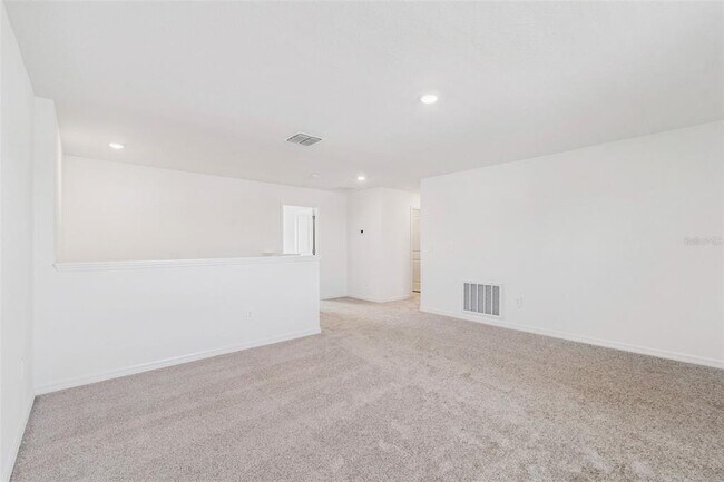 Building Photo - 1712 Tropical Oasis Ave