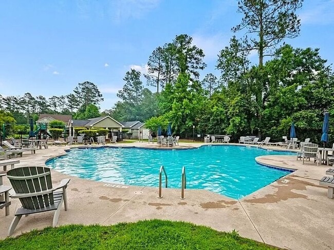 Building Photo - 252 Cottonham Ct