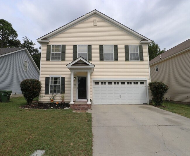Building Photo - 1933 Lake Carolina Dr