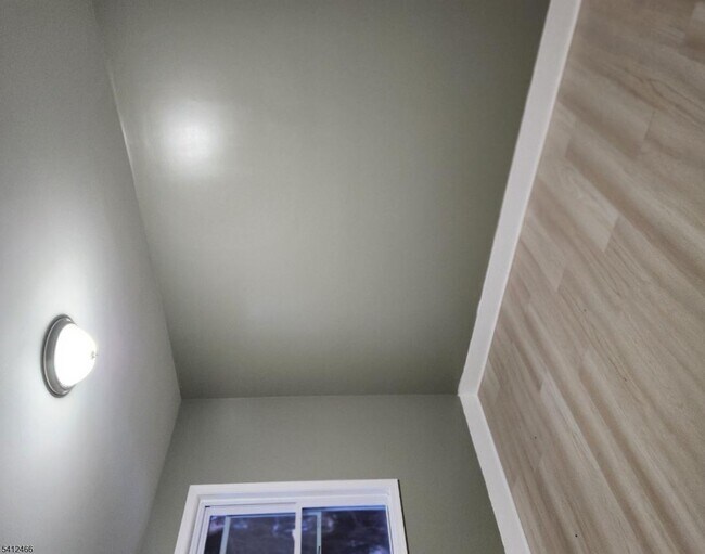 Building Photo - 988 Bieher Alley