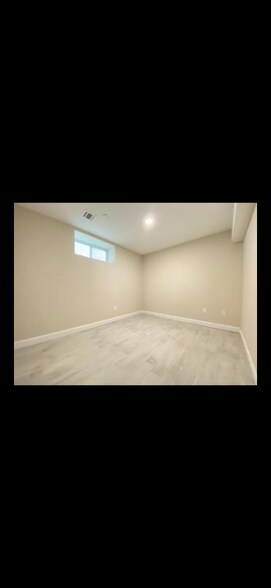 Building Photo - 205 3rd St