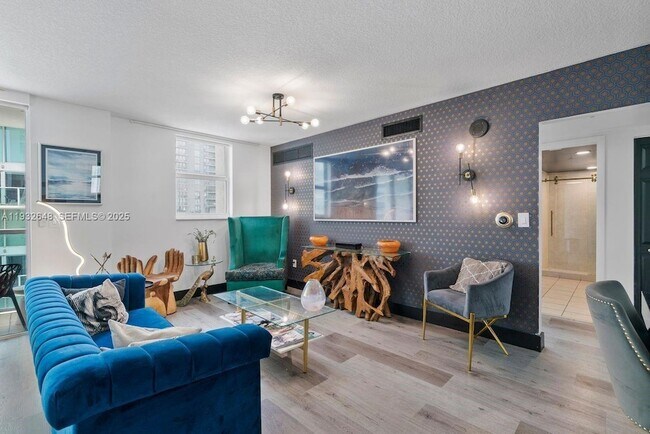 Building Photo - 31 SE 5th St