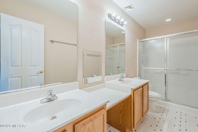 Building Photo - 10095 N Mill Crossing Way
