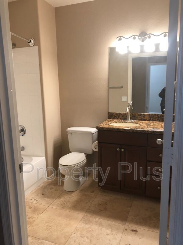 Building Photo - 19777 N 76th St