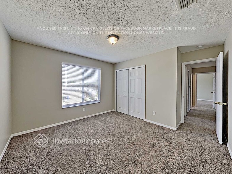 Building Photo - 12619 Longcrest Dr