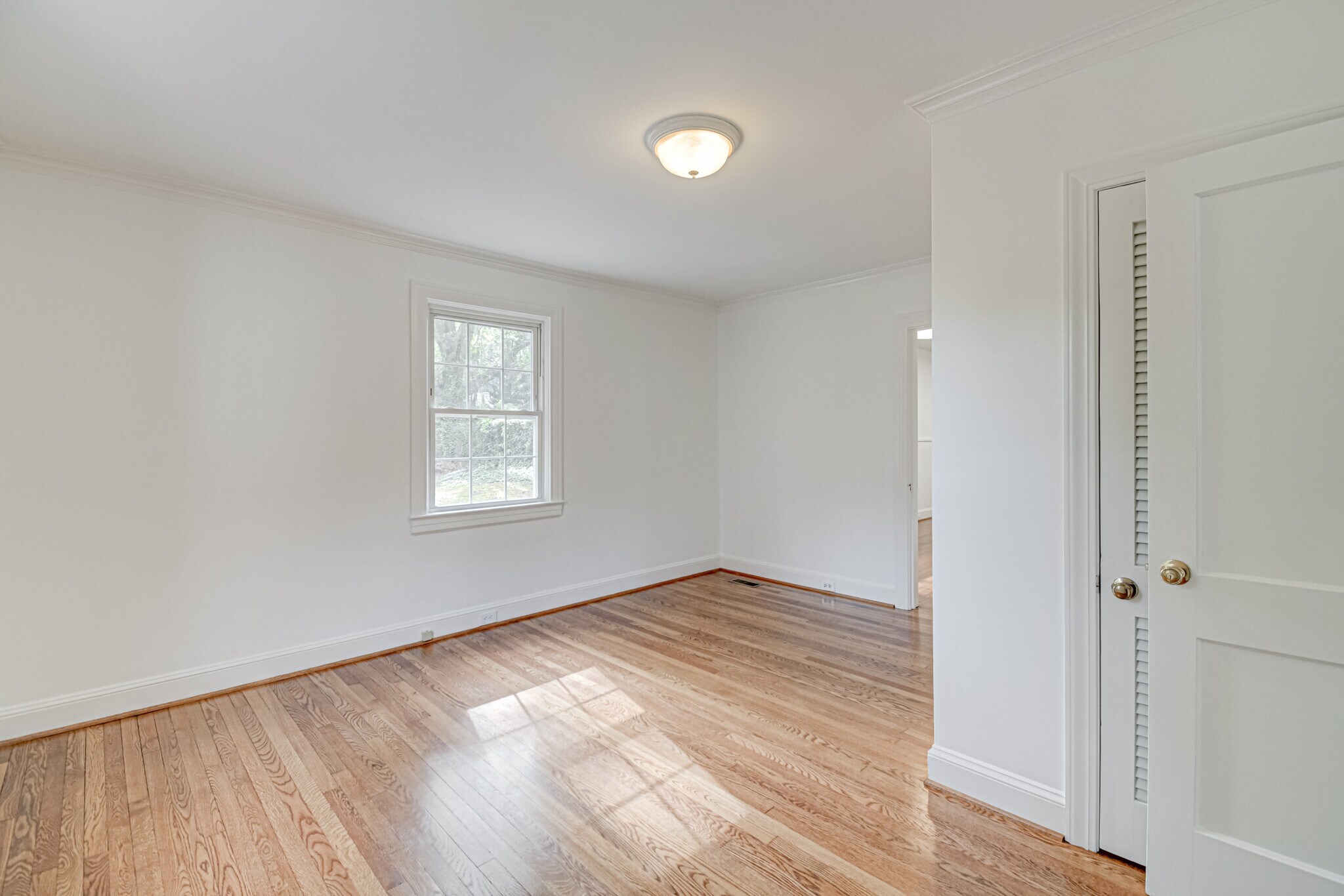 Rear bedroom - 1612 W 1st St