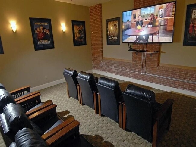 Building Photo - 413 Central Ave