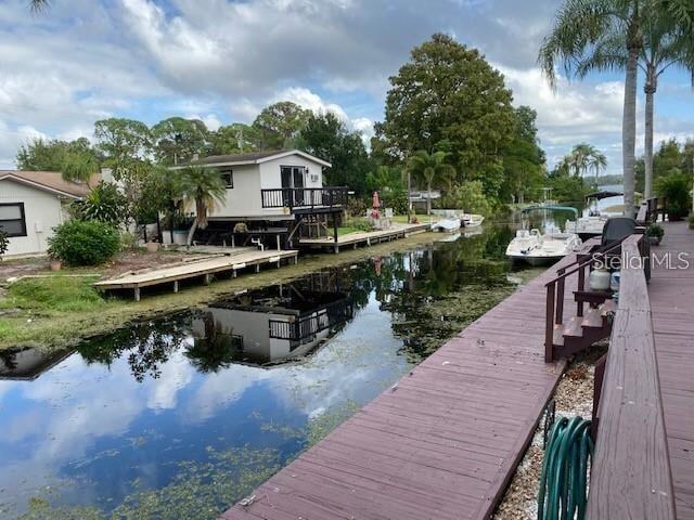 Building Photo - 2587 Cyprus Dr