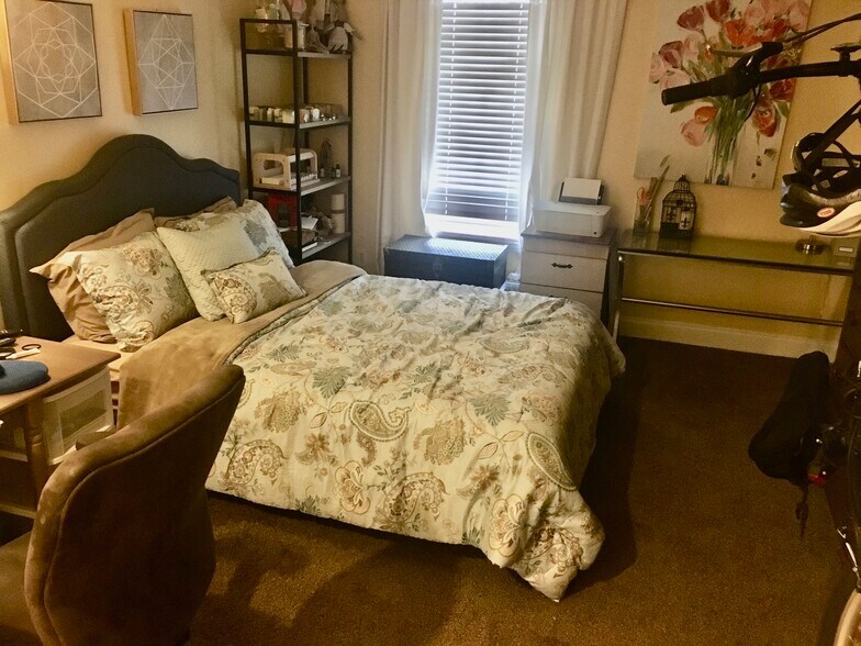 Building Photo - 247 Cobblestone Trl